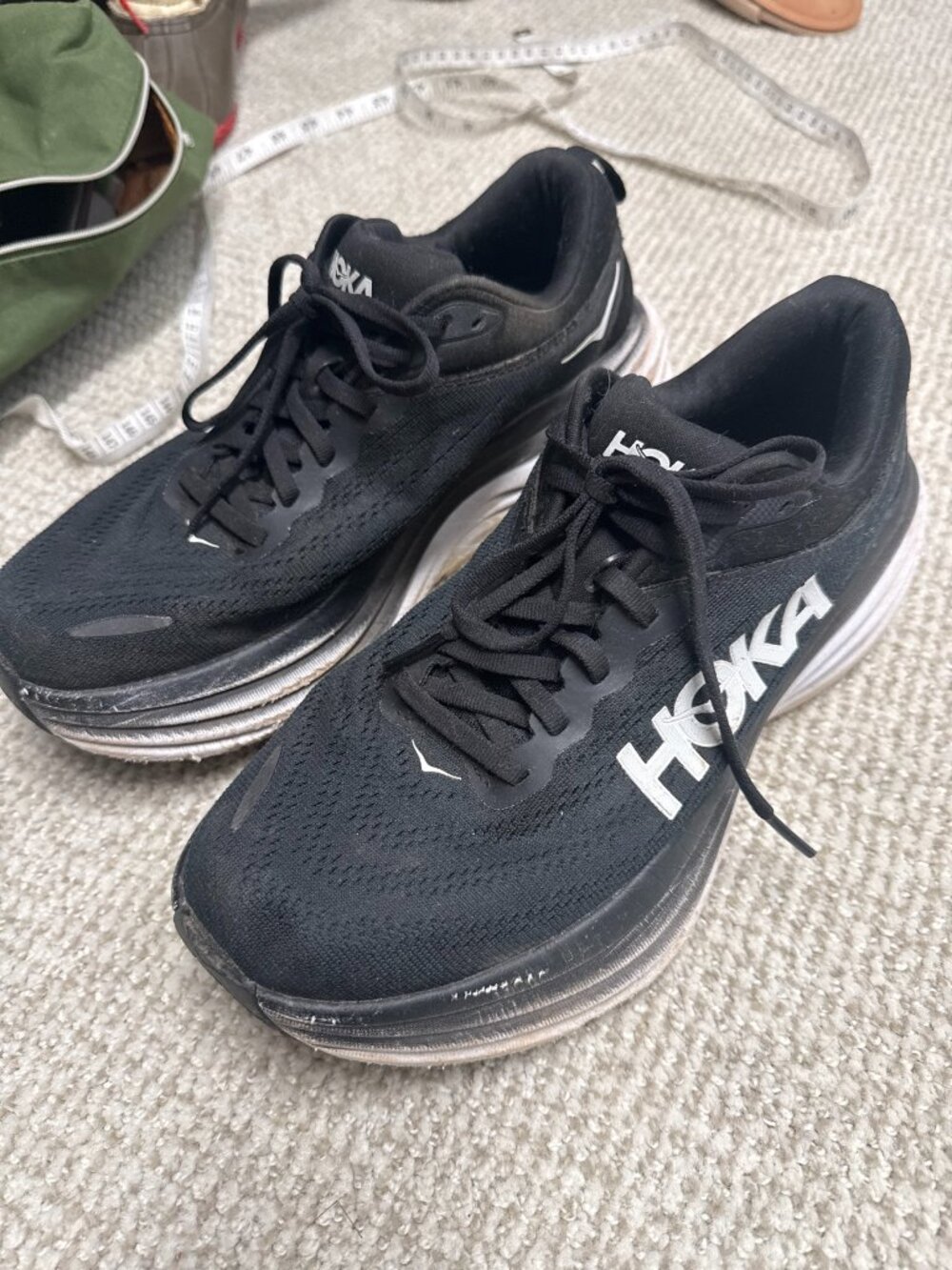 Hoka Bondi 8 Wide Women's 8.5 — Black/White, <25 Miles, Excellent Treads